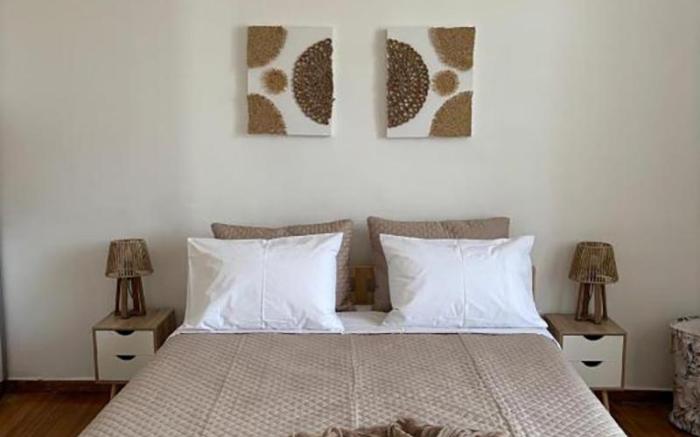 Plaka's Central, Cozy and Comfort Home