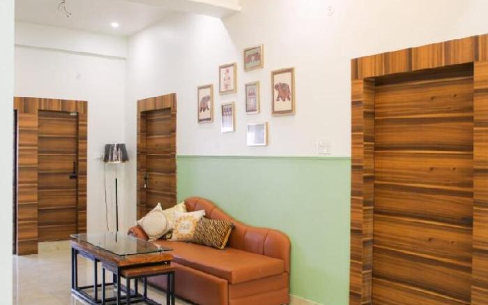 Peaceful airy best ambiance and locality