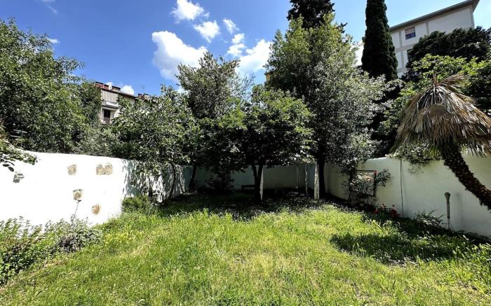 La Galleria Apartments I - Garden room