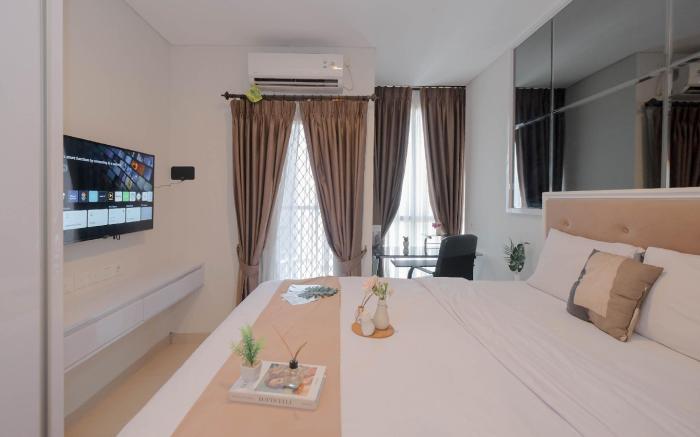 Modern Studio at Ciputra World 2 By Travelio