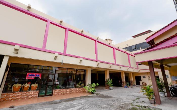 OYO 1706 Hotel H&w Solo