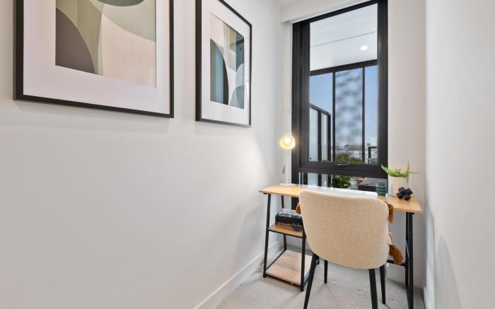 Contemporary 2-Bed Haven with Swimming Pool