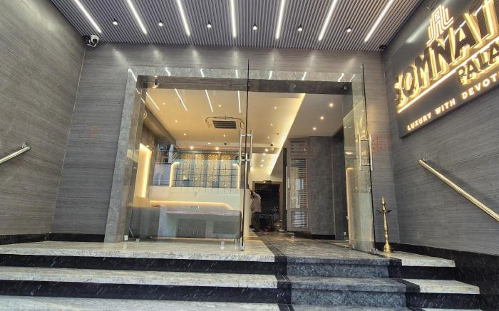 Hotel Somnath Palace 