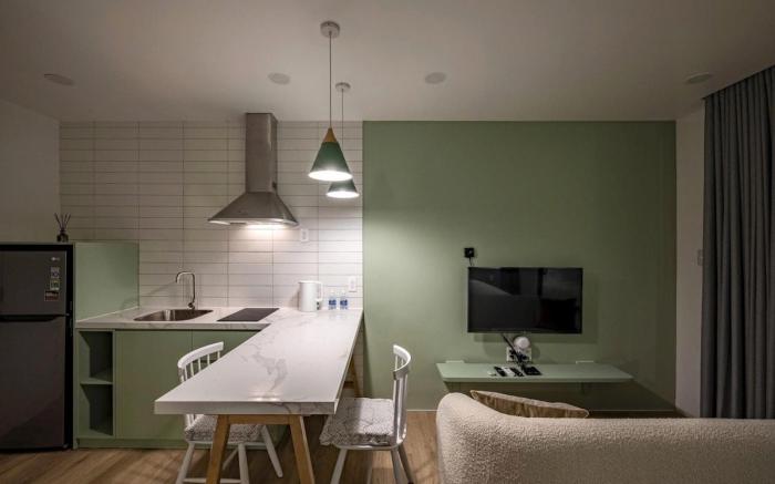 Luxury g01 Apartment HMaison tan son nhat home .