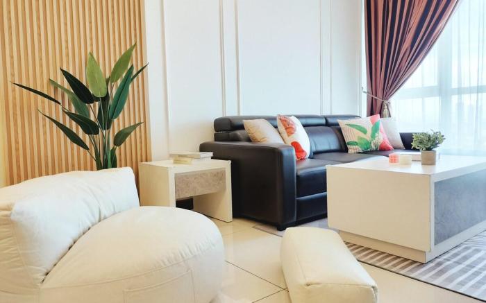 Paragon Residences 26th floor 2bedrooms 4-6pax