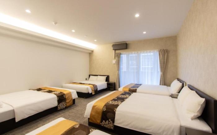 Tabi and.-light-hakata01