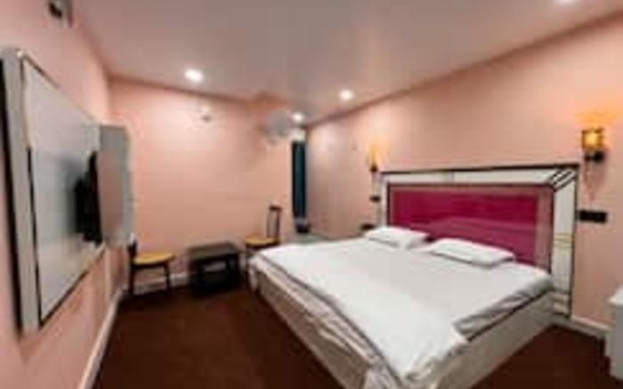 Hotel Venktesh Varanasi