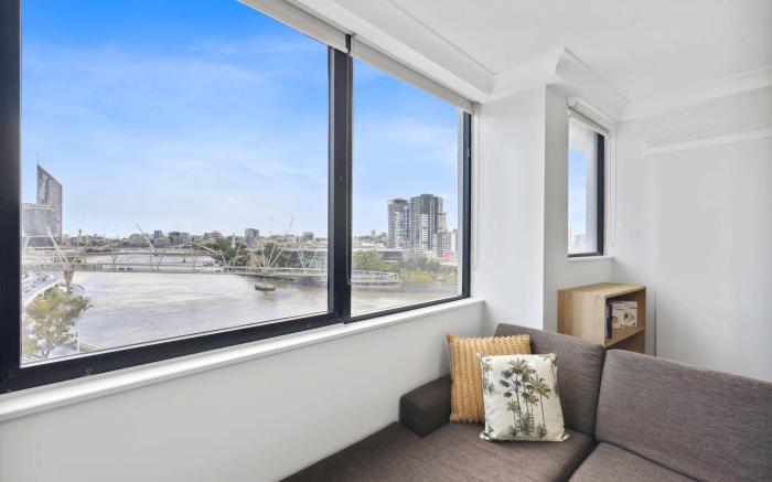 Charming 1-Bed Unit in an Unbeatable Location