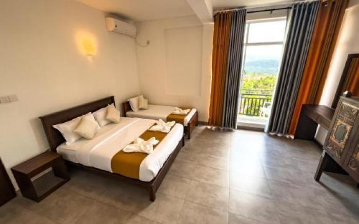 Red Chillies Nature Inn