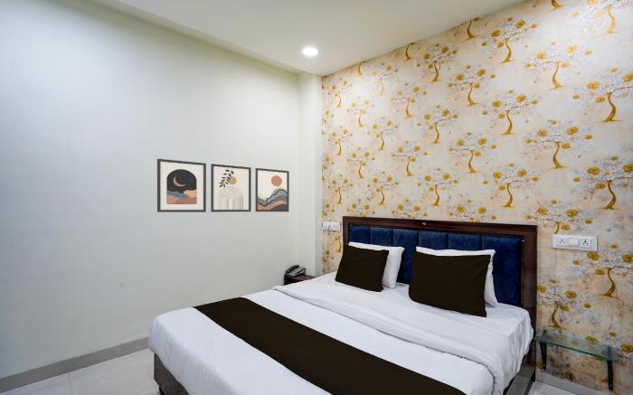 Collection O Satya Sai Square Formerly Hotel Cryst