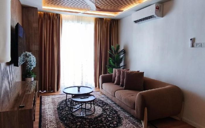 Serindit Hill Retreat