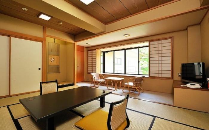 Shirafune Grand Hotel