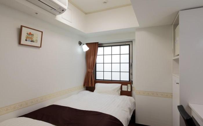 Hotel Check In Shijokarasuma