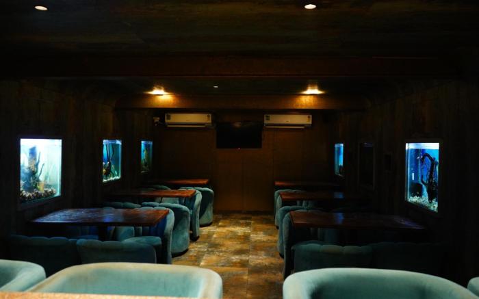 Hotel International, Kolhapur