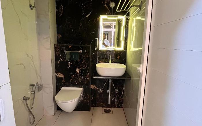 Hotel Yes Please Near New Delhi Junction