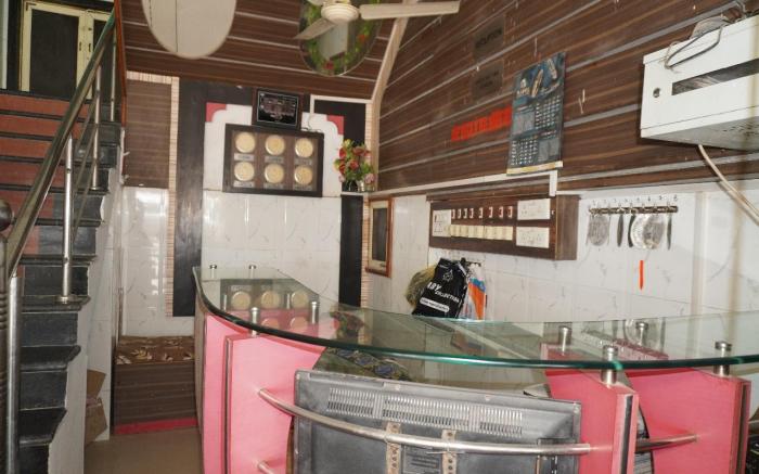 Jaipur Hotel and Guest House