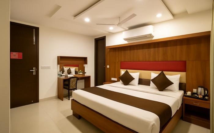 Hotel Urban Luxury by JMD Group