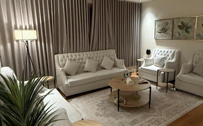 شقة راقية قرب محطة مترو سليمان الحبيب