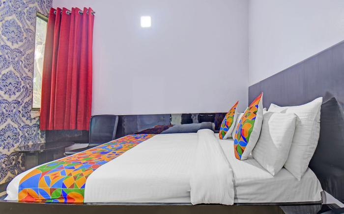 FabHotel Silver Star