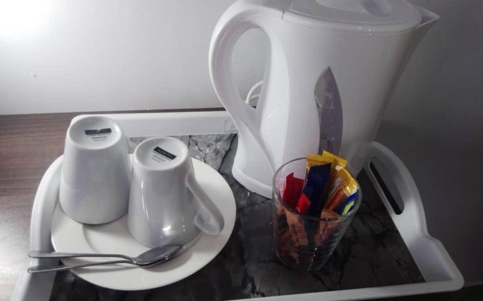 Eight Palms Guest House