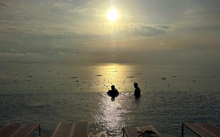 Centric Sea Pattaya 14F（300 meters from the beach)