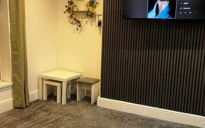 Crosby Marina Apartments