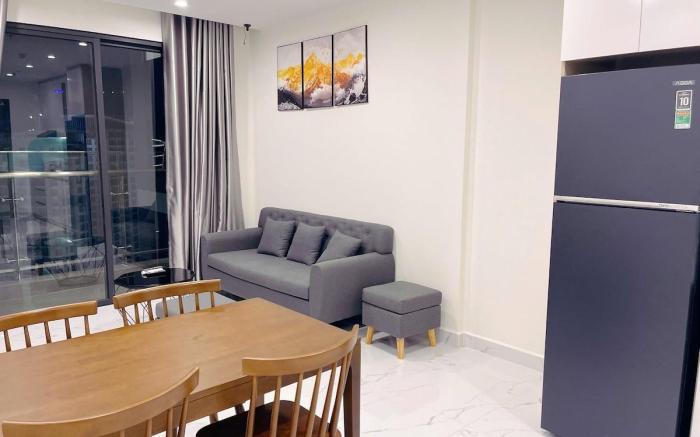 2-bedroom apartment with a view of park fireworks