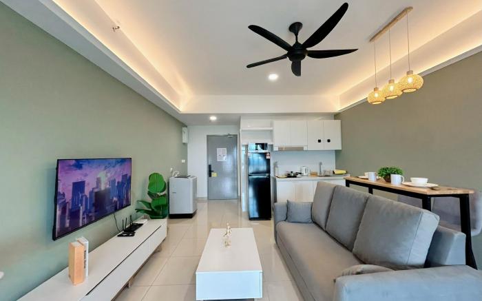 Tulip Residence 2Pax Studio Pool 13 