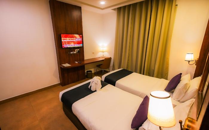 Dazzling Hotel and Resorts Agra