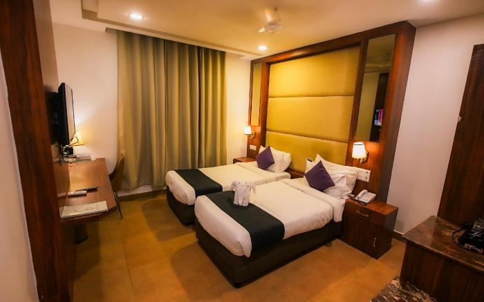 Dazzling Hotel and Resorts Agra