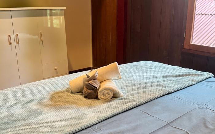 Blue monkey - Bouldering Guesthouse