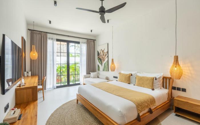 Vista-Luxury 2BR • Pool • Rooftop Over Rice Fields