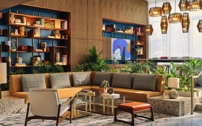 The Hollywood Grande, Autograph Collection