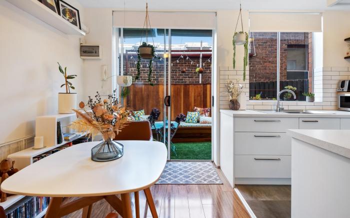 Snug St Kilda Apartment with Private Courtyard