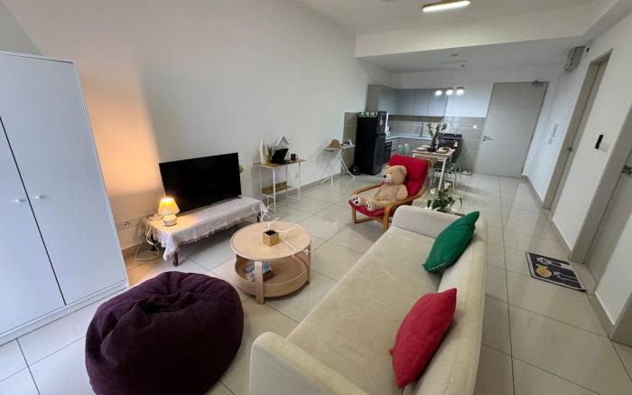 Trion@KL near to Sunway Velocity & TRX KLCC 6 Pax