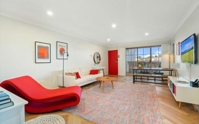 3-Bed Apartment in Holiday Style Resort with Pool