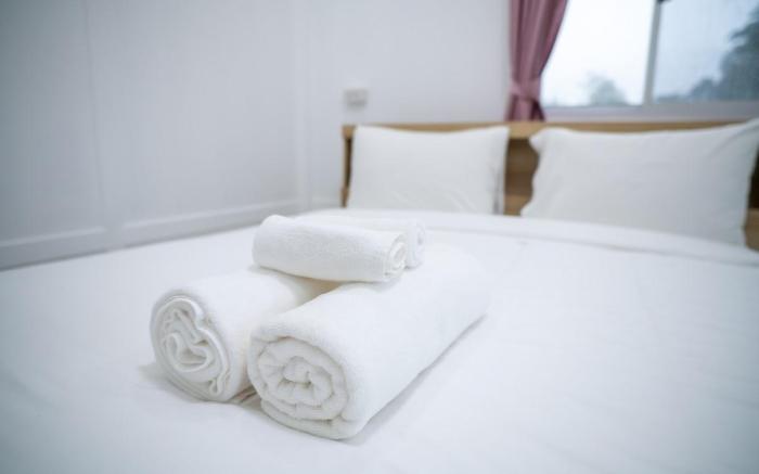 บ้านในสวนรีสอร์ท 2 หุบป่าตาด (บ้านอิงเขา)