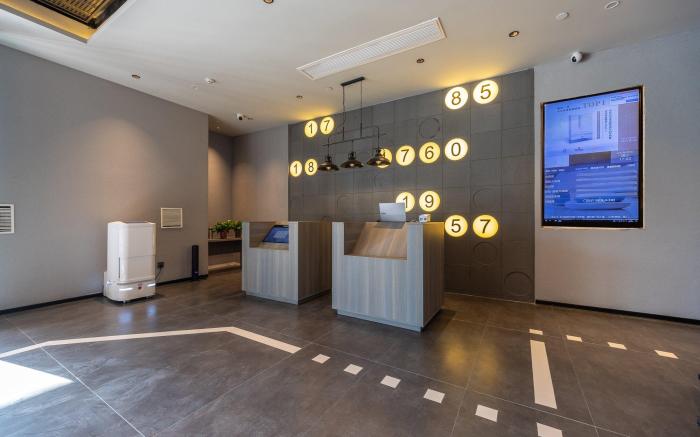 坤逸·1760酒店（兰州安宁吾悦广场省中心医院店）