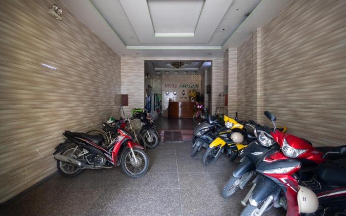 Ánh Linh Hotel