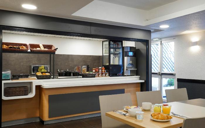 B&B HOTEL Marseille Parc Chanot