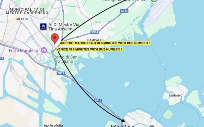 Modern Room near Venice & Airport – Free Parking 3