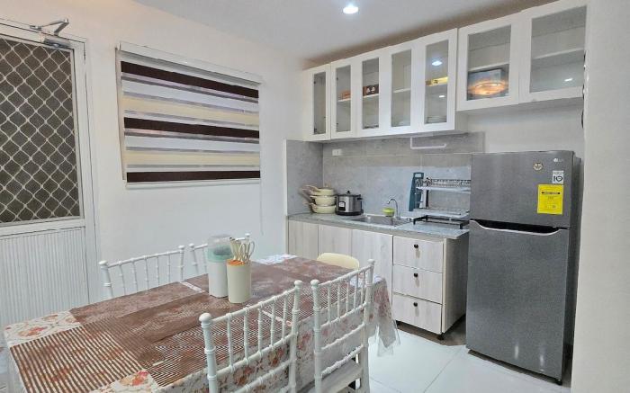 Cozy4BR Davao HomeStay near Airport & Mall for12