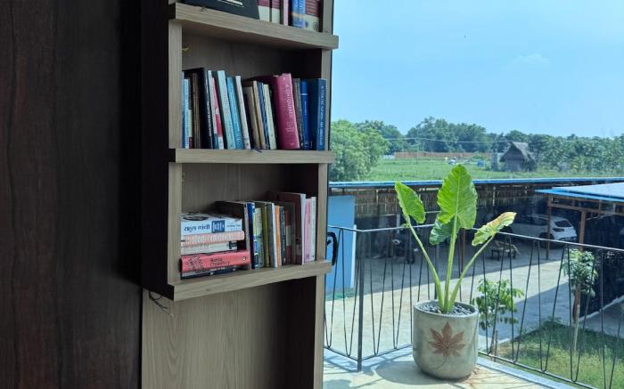 2BR Stay with Pool, Gym & Pickleball