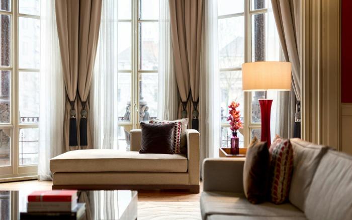 St. Pancras London, Autograph Collection