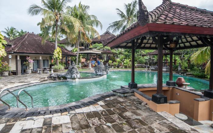 Dewi Sinta Hotel and Restaurant
