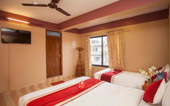 OYO 174 Shiva Shankar Hotel