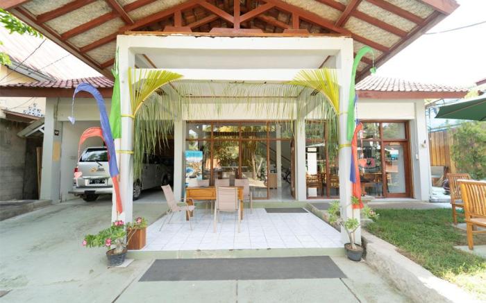 Komodo Lodge