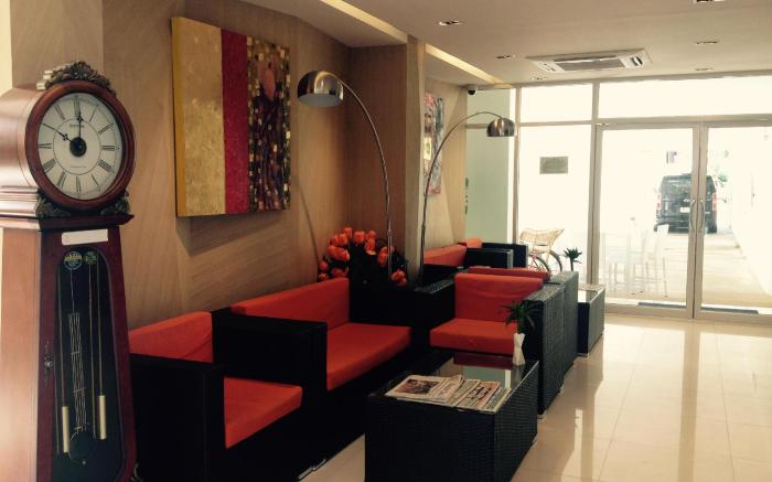 Kavinburi Green Hotel