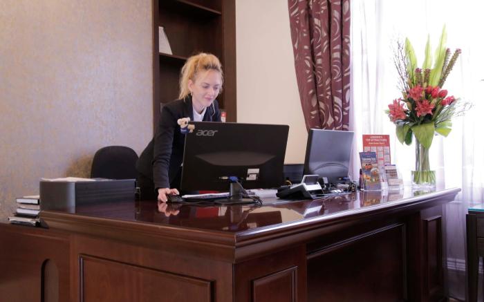 Astors Belgravia Hotel