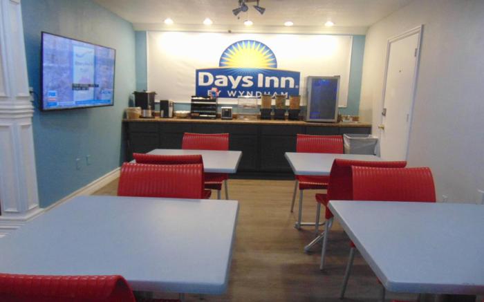Days Inn by Wyndham Victorville
